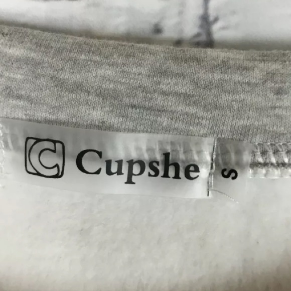 Cupshe Pullover Oversized Gray Sweatshirt Small Soft Liner Cutout Hem Design - Picture 3 of 9